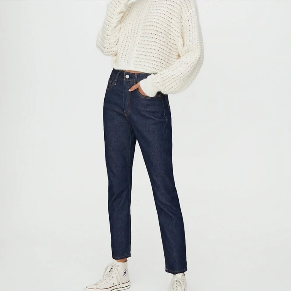 Levi's 501 Dark Wash High Rise Waisted Skinny Jeans - Picture 2 of 8